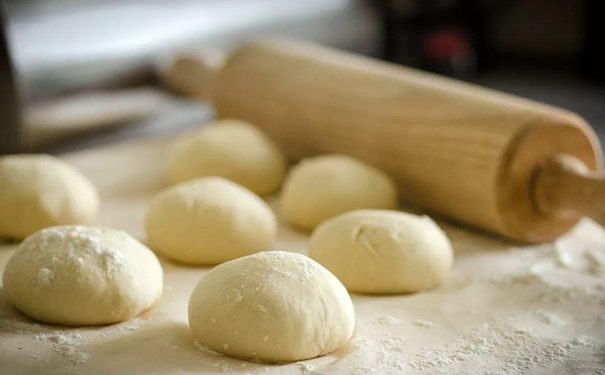 【進(jìn)口冷凍面團(tuán)報(bào)關(guān)代理】的流程，冷凍面團(tuán)進(jìn)口這樣做